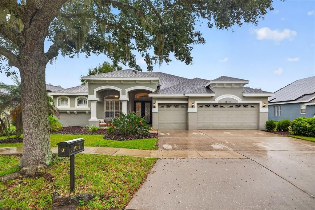 For Sale: $675,000 (5 beds, 4 baths, 3236 Square Feet)