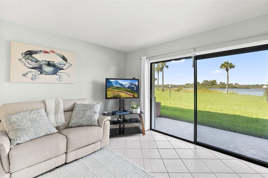 For Sale: $249,900 (2 beds, 2 baths, 1184 Square Feet)