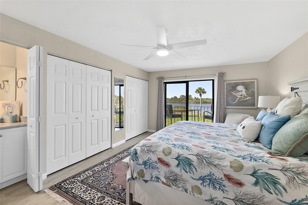 For Sale: $249,900 (2 beds, 2 baths, 1184 Square Feet)