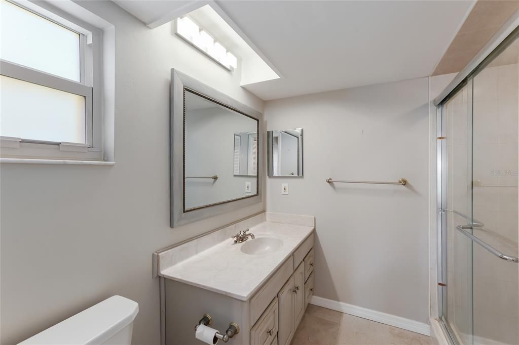 For Sale: $449,000 (3 beds, 2 baths, 1657 Square Feet)