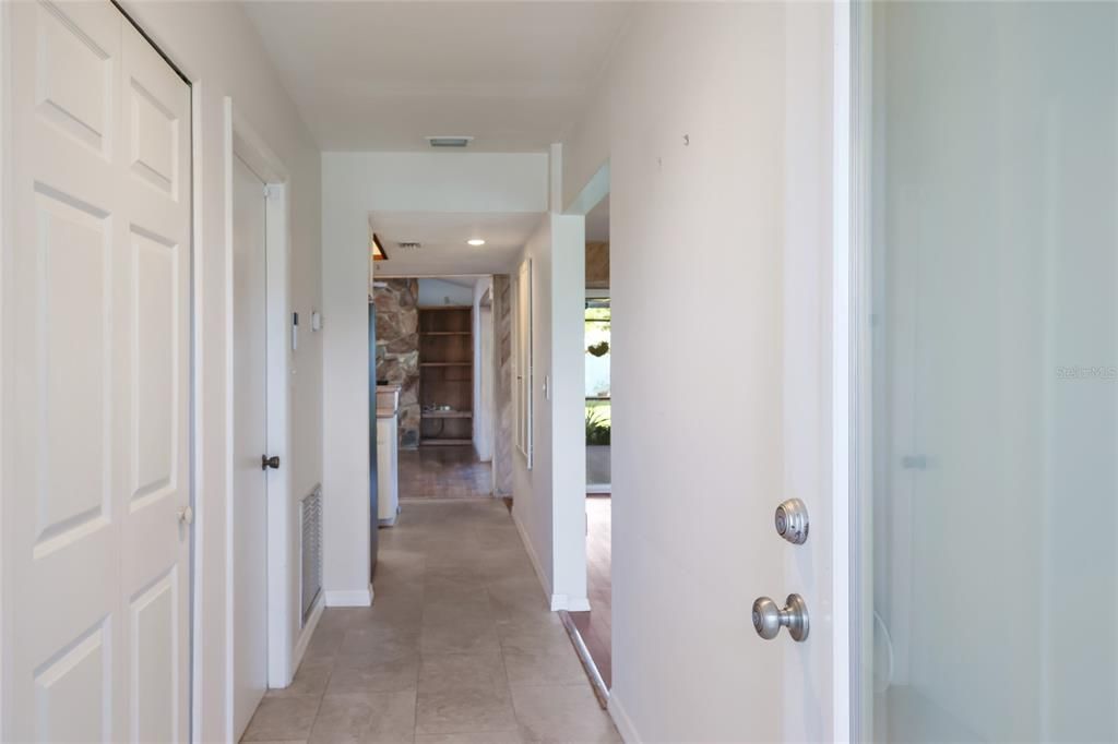 For Sale: $449,000 (3 beds, 2 baths, 1657 Square Feet)