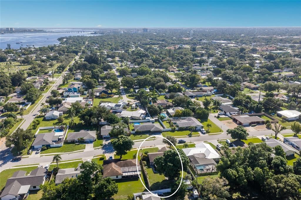 For Sale: $449,000 (3 beds, 2 baths, 1657 Square Feet)
