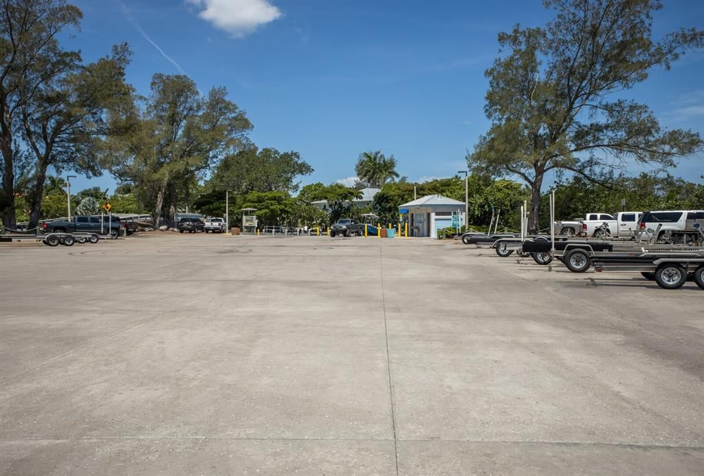 For Sale: $449,000 (3 beds, 2 baths, 1657 Square Feet)