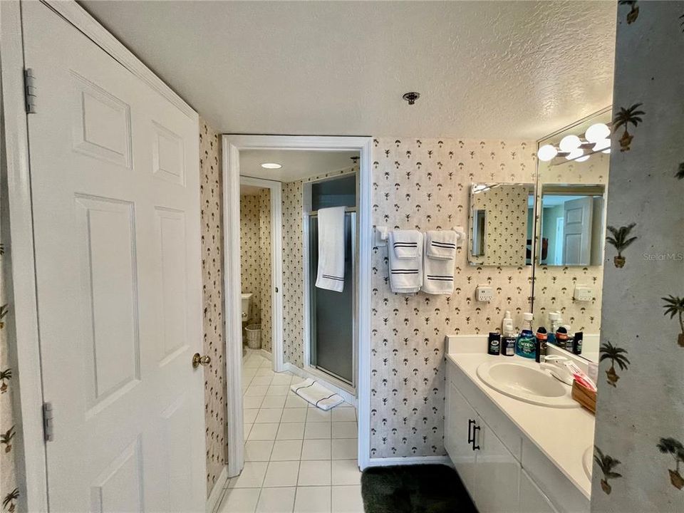 For Rent: $3,500 (3 beds, 2 baths, 1545 Square Feet)