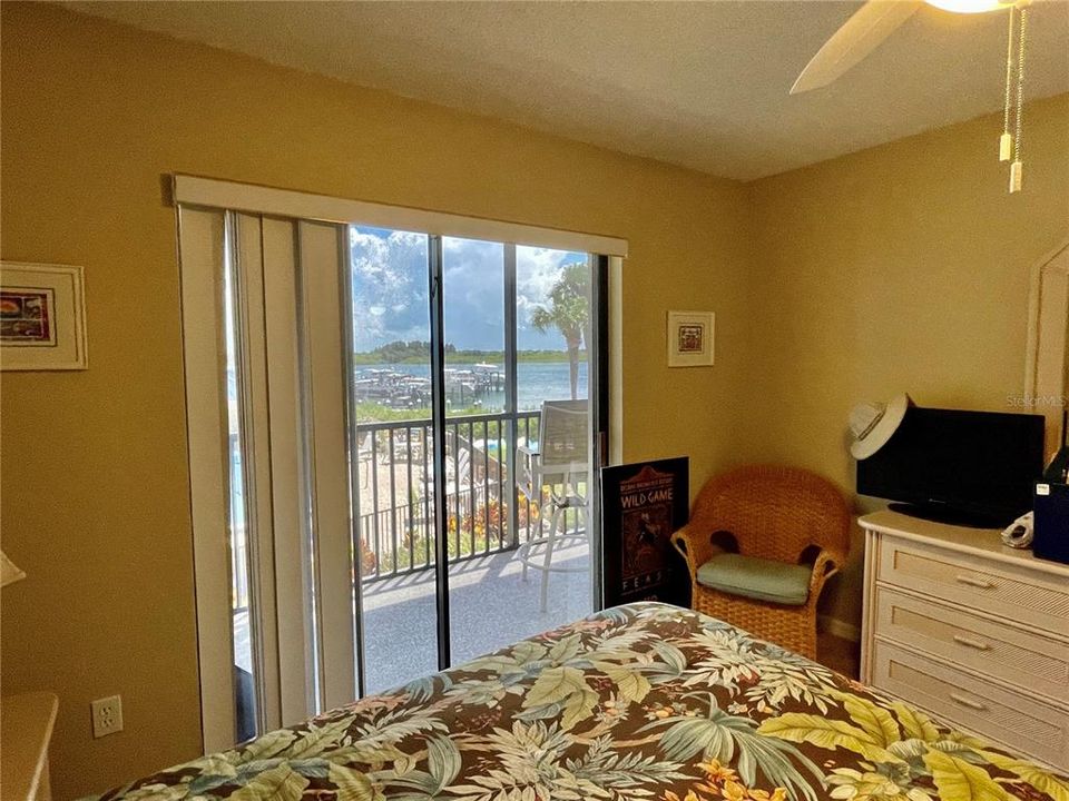 For Rent: $3,500 (3 beds, 2 baths, 1545 Square Feet)