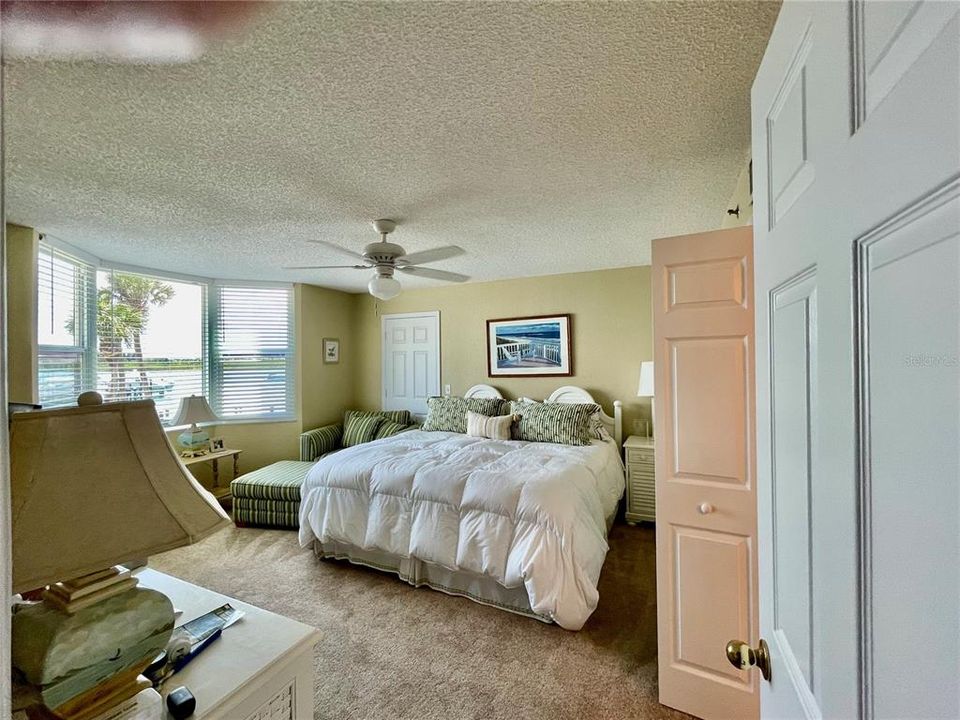 For Rent: $3,500 (3 beds, 2 baths, 1545 Square Feet)