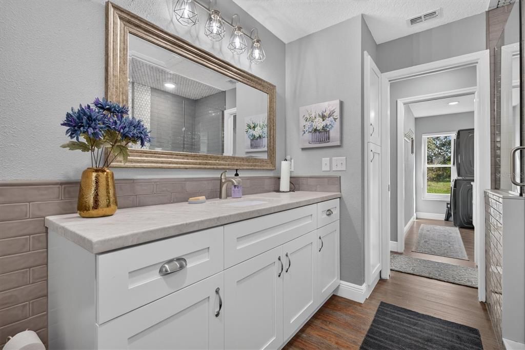 For Sale: $414,900 (3 beds, 2 baths, 1901 Square Feet)
