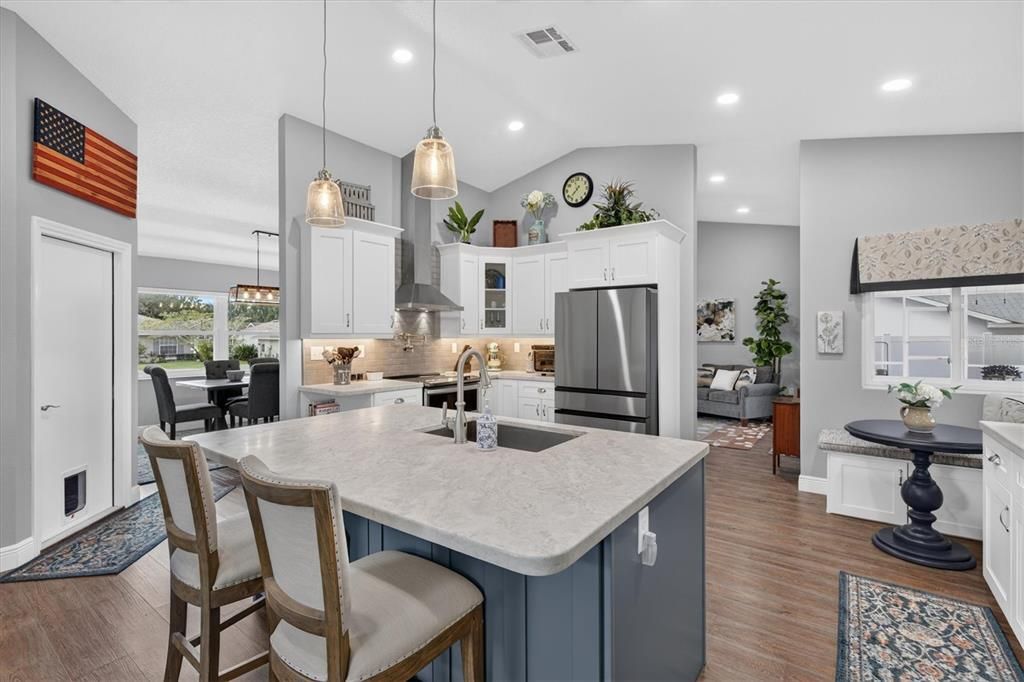 For Sale: $414,900 (3 beds, 2 baths, 1901 Square Feet)