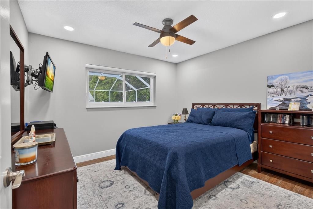 For Sale: $414,900 (3 beds, 2 baths, 1901 Square Feet)