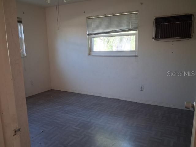 En Venta: $310,000 (3 camas, 2 baños, 1222 Pies cuadrados)