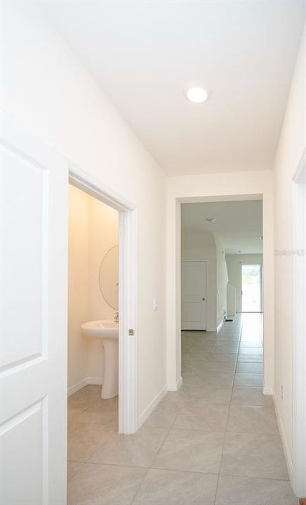 В аренду: $2,250 (3 спален, 2 ванн, 1673 Квадратных фут)