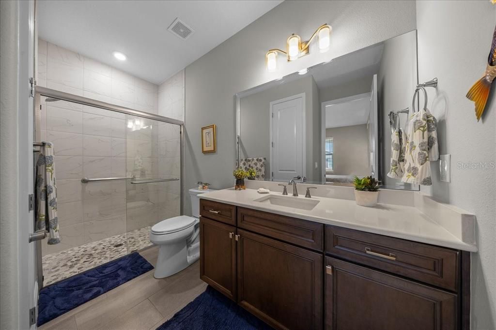 For Sale: $640,000 (3 beds, 3 baths, 2329 Square Feet)