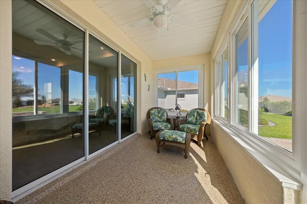 For Sale: $640,000 (3 beds, 3 baths, 2329 Square Feet)