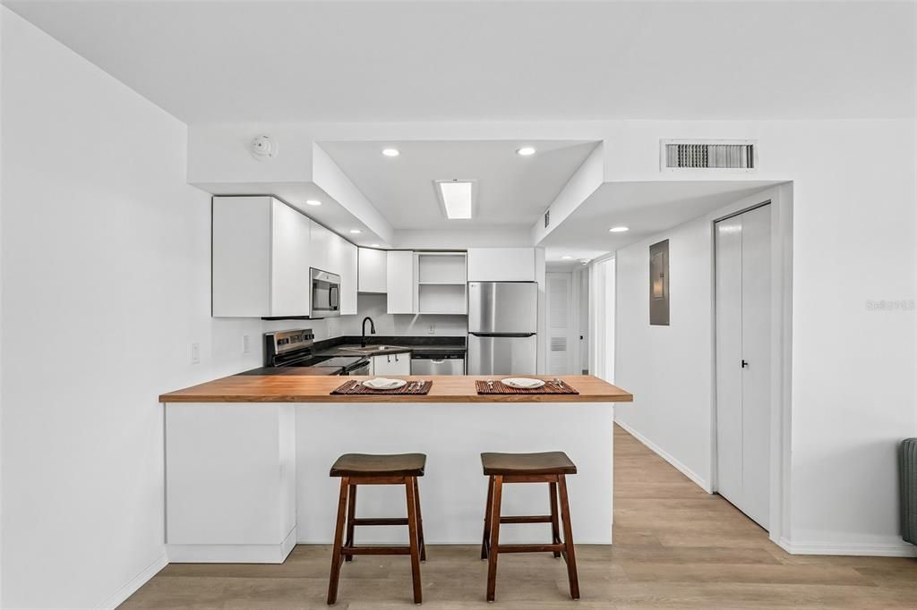 En Venta: $165,000 (2 camas, 2 baños, 919 Pies cuadrados)