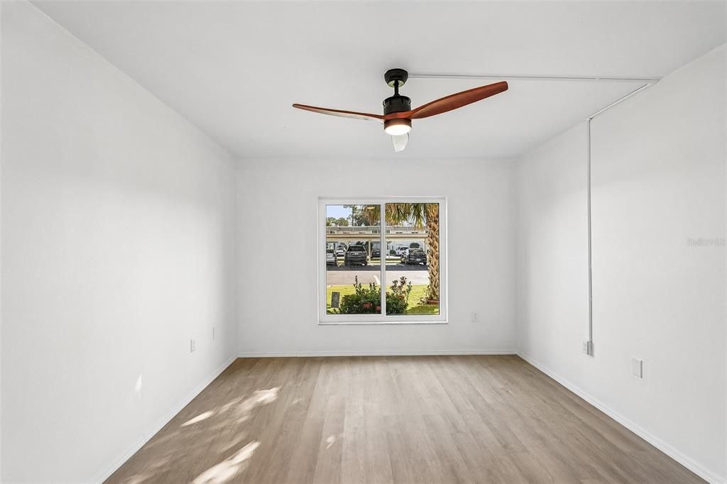 En Venta: $165,000 (2 camas, 2 baños, 919 Pies cuadrados)