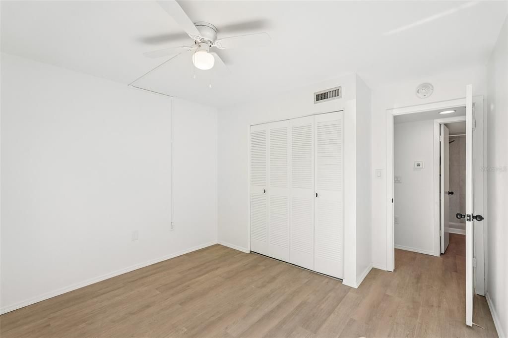En Venta: $165,000 (2 camas, 2 baños, 919 Pies cuadrados)