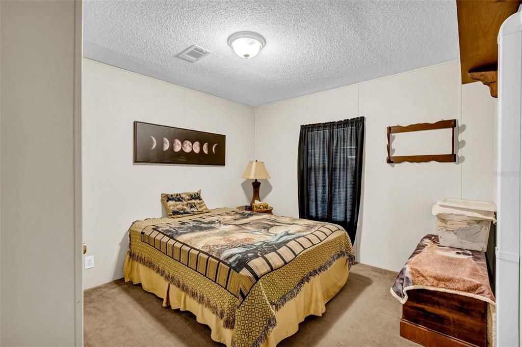 For Sale: $650,000 (3 beds, 2 baths, 1144 Square Feet)