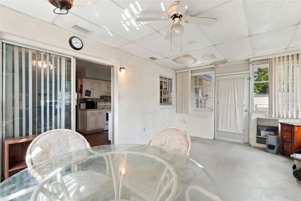 En Venta: $199,900 (2 camas, 2 baños, 1176 Pies cuadrados)