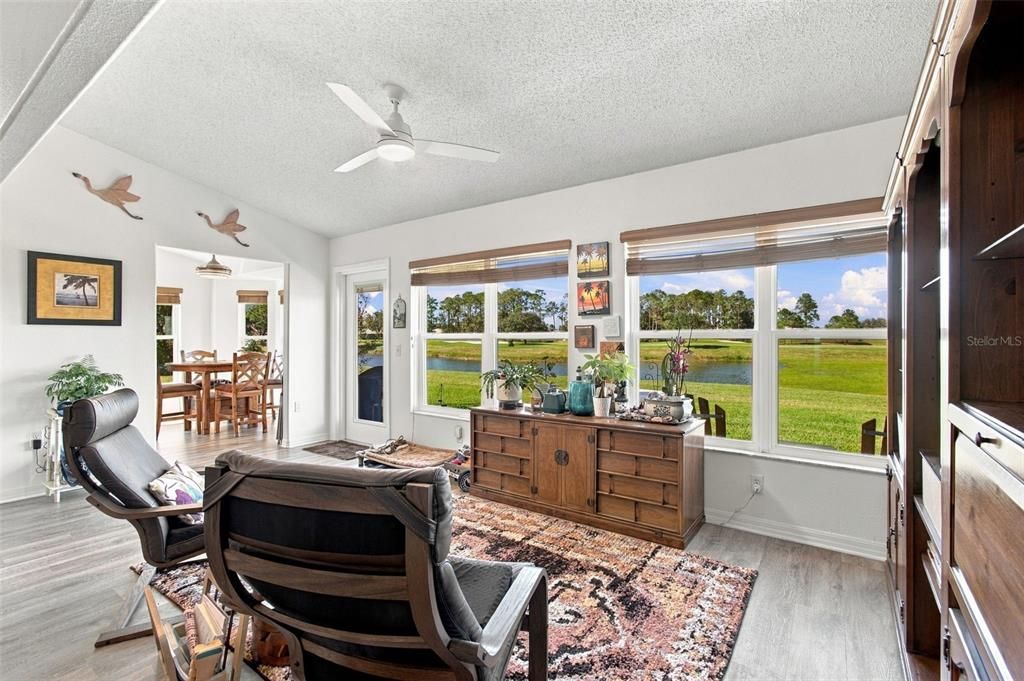 For Sale: $314,295 (2 beds, 2 baths, 1805 Square Feet)