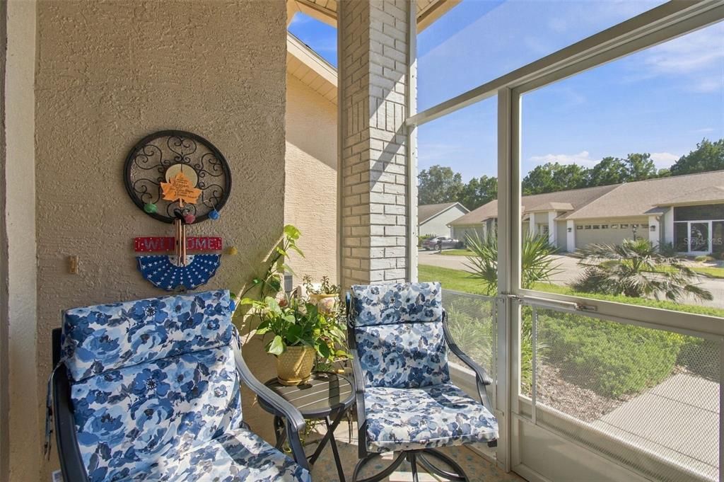 For Sale: $314,295 (2 beds, 2 baths, 1805 Square Feet)