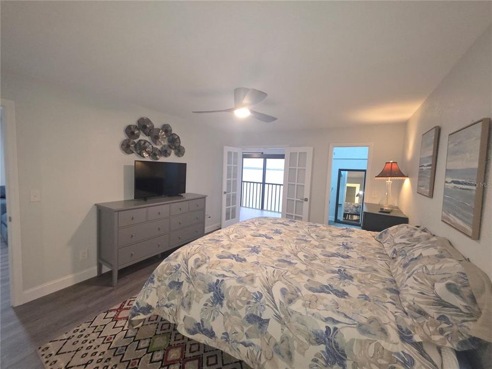 For Rent: $6,000 (2 beds, 2 baths, 1222 Square Feet)