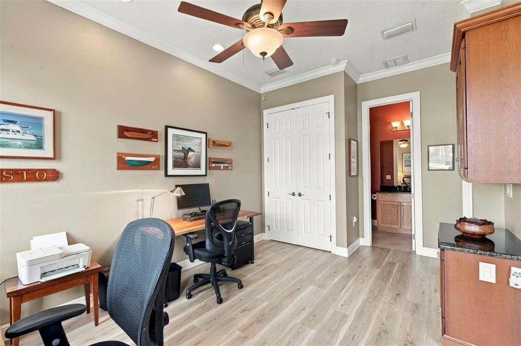 For Sale: $1,199,999 (3 beds, 3 baths, 2334 Square Feet)