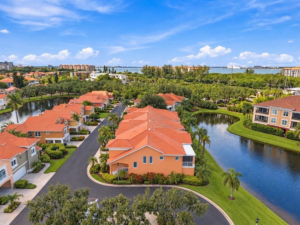 For Sale: $1,199,999 (3 beds, 3 baths, 2334 Square Feet)