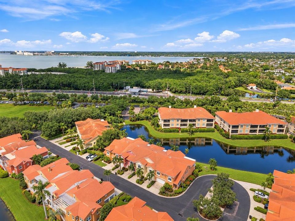 For Sale: $1,199,999 (3 beds, 3 baths, 2334 Square Feet)