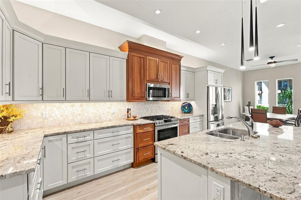 For Sale: $1,199,999 (3 beds, 3 baths, 2334 Square Feet)
