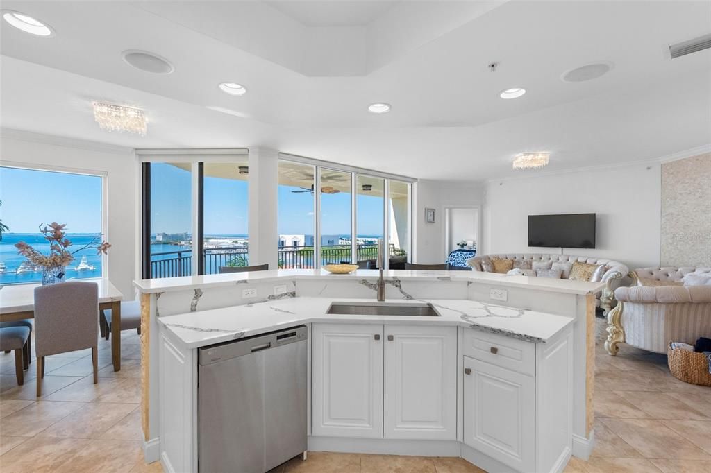 For Sale: $1,045,000 (3 beds, 2 baths, 2150 Square Feet)