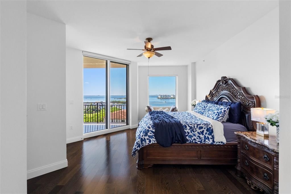 For Sale: $1,045,000 (3 beds, 2 baths, 2150 Square Feet)