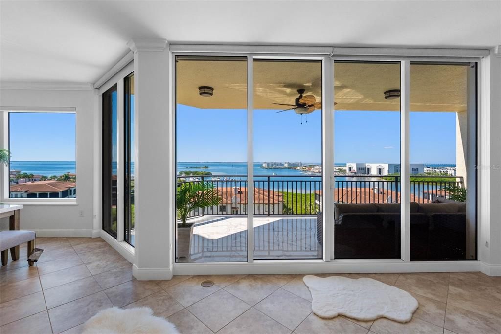 For Sale: $1,045,000 (3 beds, 2 baths, 2150 Square Feet)