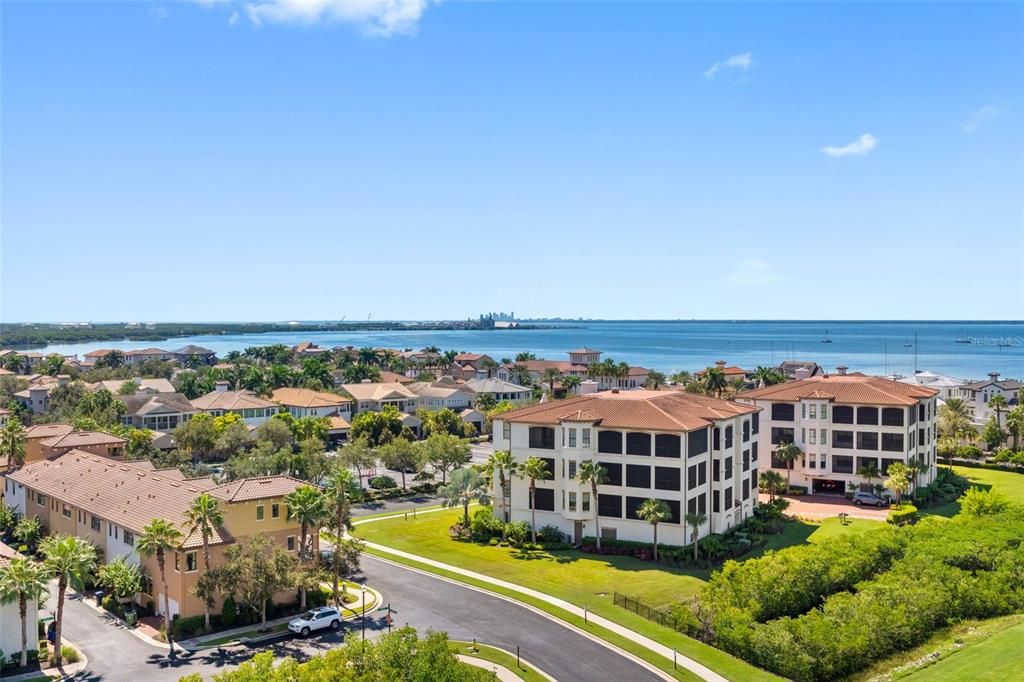 For Sale: $1,045,000 (3 beds, 2 baths, 2150 Square Feet)