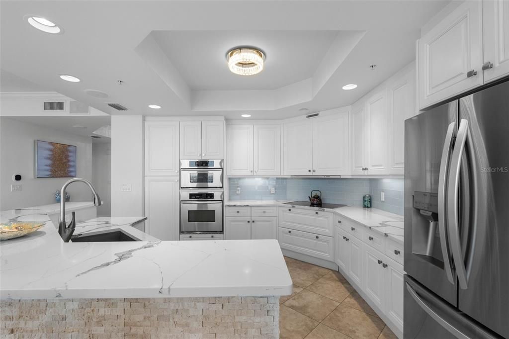 For Sale: $1,045,000 (3 beds, 2 baths, 2150 Square Feet)