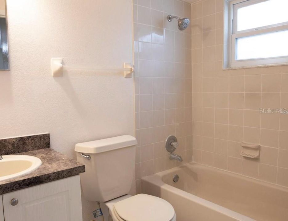 For Rent: $1,425 (2 beds, 2 baths, 905 Square Feet)
