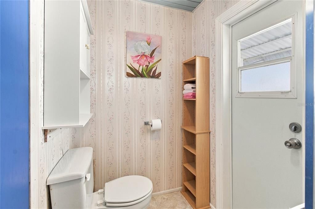For Sale: $150,000 (2 beds, 2 baths, 1152 Square Feet)