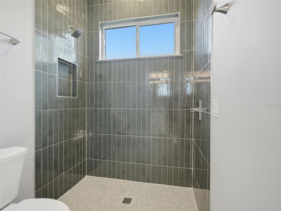 For Sale: $585,000 (3 beds, 2 baths, 2275 Square Feet)