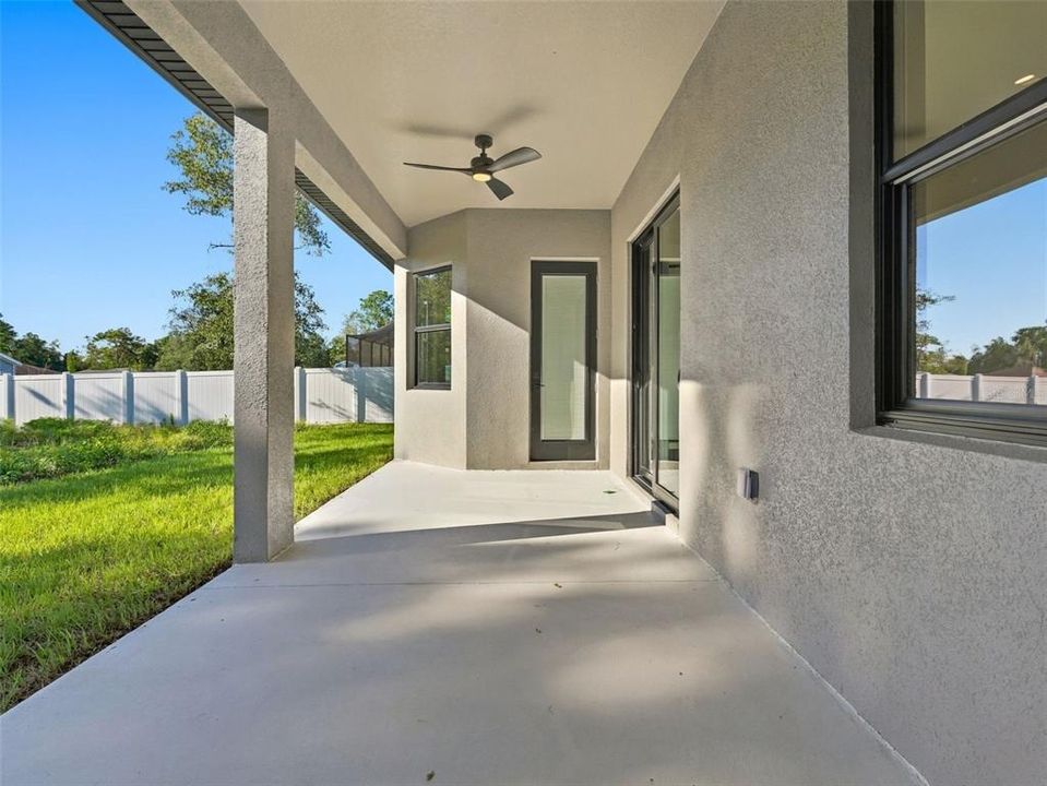 For Sale: $585,000 (3 beds, 2 baths, 2275 Square Feet)