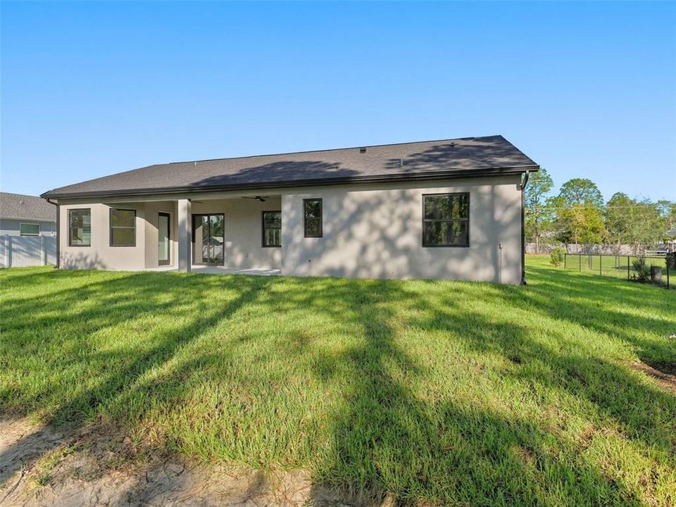 For Sale: $585,000 (3 beds, 2 baths, 2275 Square Feet)