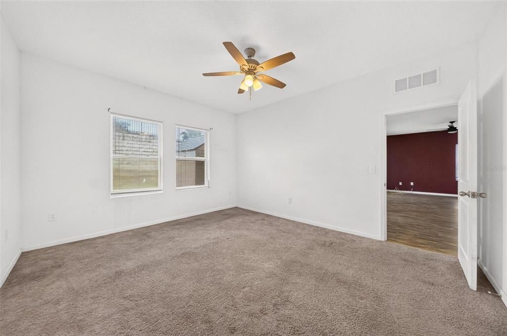 For Sale: $329,000 (4 beds, 2 baths, 1825 Square Feet)