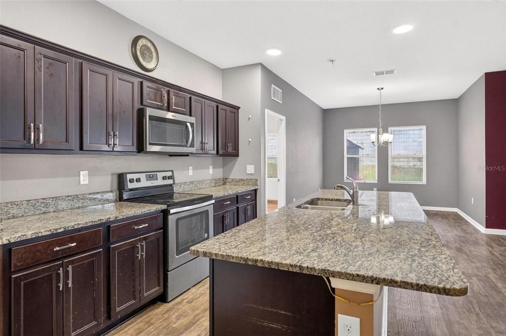 For Sale: $329,000 (4 beds, 2 baths, 1825 Square Feet)