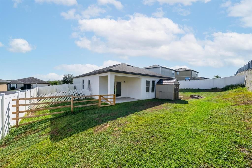 For Sale: $329,000 (4 beds, 2 baths, 1825 Square Feet)