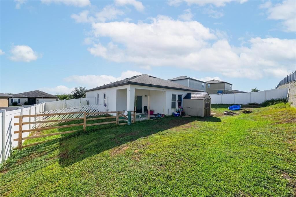 For Sale: $329,000 (4 beds, 2 baths, 1825 Square Feet)