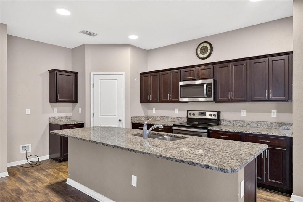 For Sale: $329,000 (4 beds, 2 baths, 1825 Square Feet)
