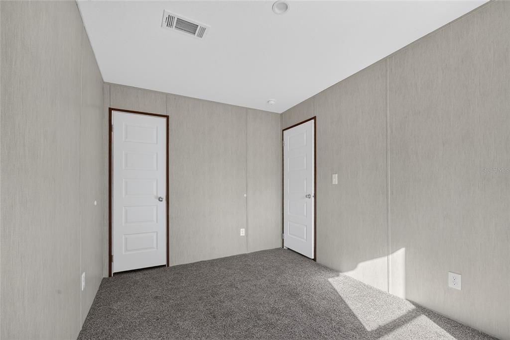 For Sale: $225,000 (3 beds, 2 baths, 1568 Square Feet)