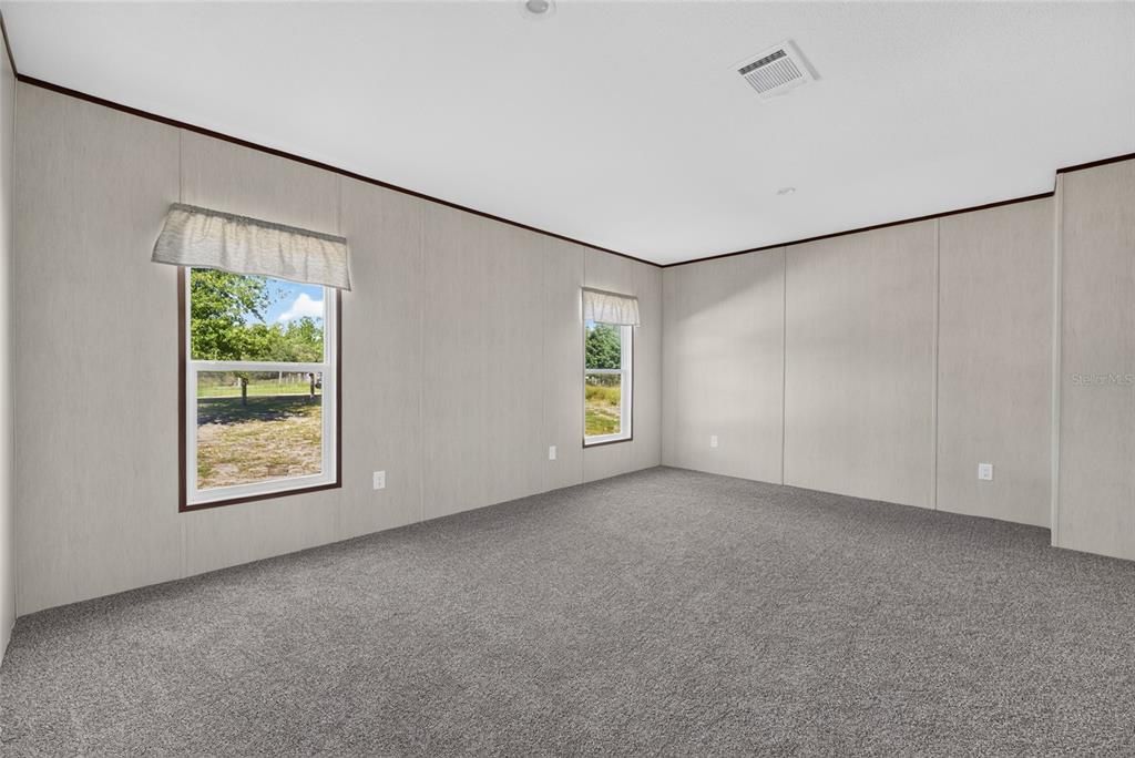 For Sale: $225,000 (3 beds, 2 baths, 1568 Square Feet)