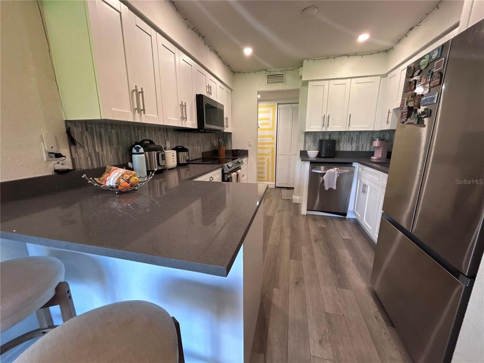 For Sale: $219,900 (3 beds, 2 baths, 1426 Square Feet)