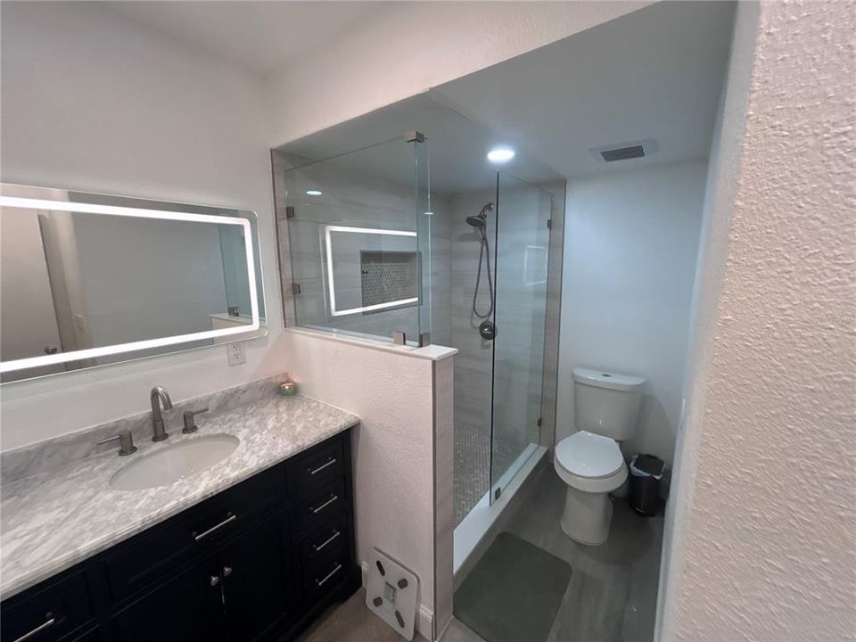 For Sale: $219,900 (3 beds, 2 baths, 1426 Square Feet)