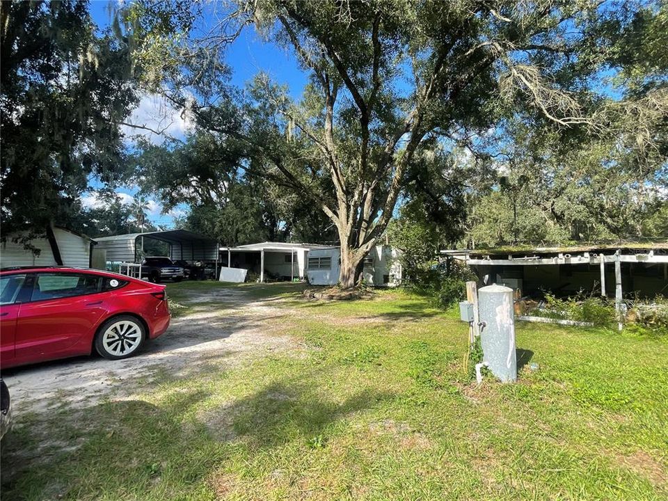 For Sale: $369,999 (7 beds, 6 baths, 2852 Square Feet)