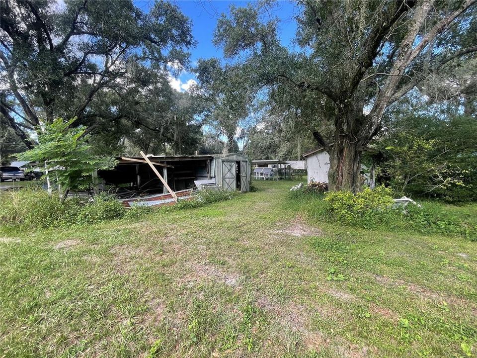 For Sale: $369,999 (7 beds, 6 baths, 2852 Square Feet)